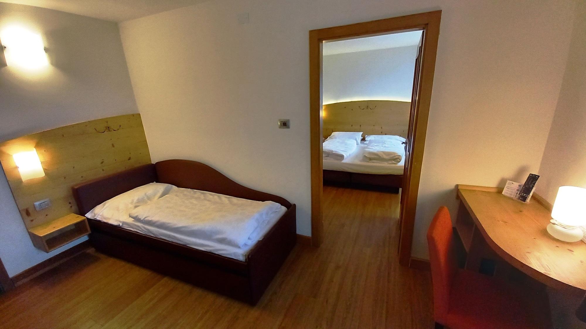 Hotel Monte Bondone Vaneze Esterno foto