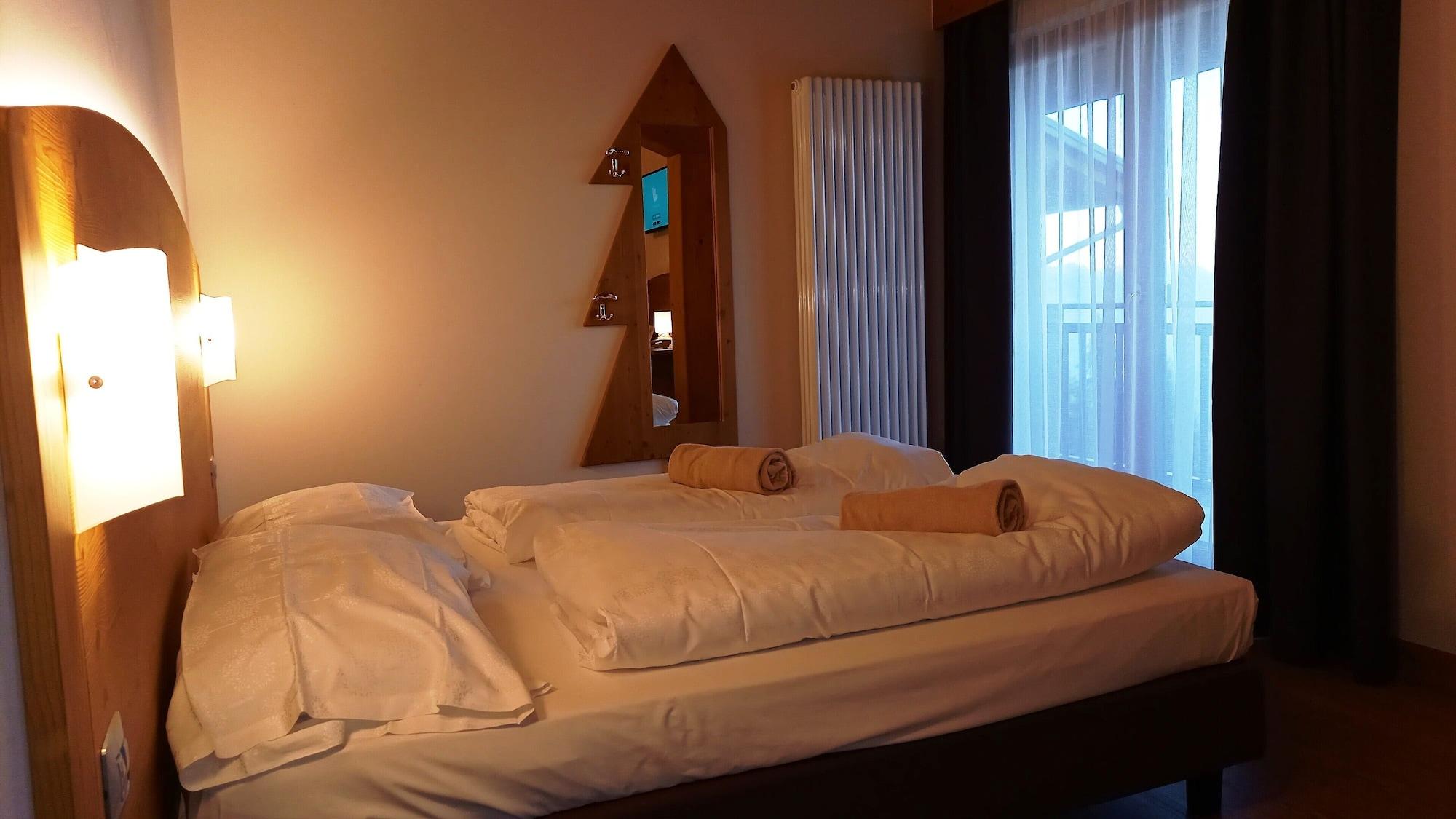Hotel Monte Bondone Vaneze Esterno foto